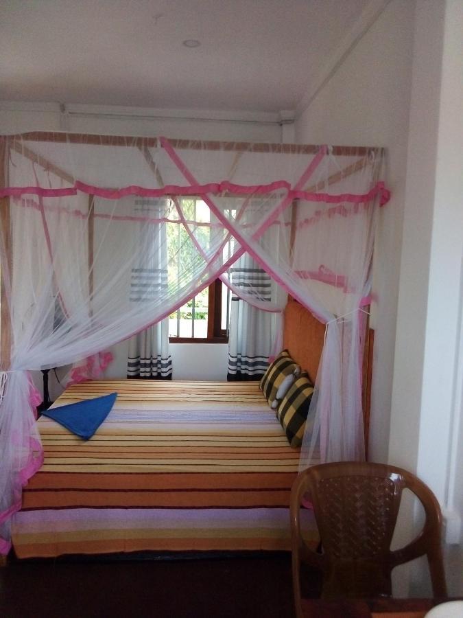 Villa Maleena Hikkaduwa Kültér fotó